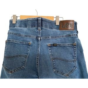 Lee - Extreme Motion regular bootcut denim jeans. Great quality/Very comfortable